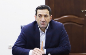 Алихан Давудгаджиев провел совещание по актуальным вопросам 