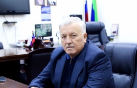 Галип Галипов поздравил с Днём социального работника
