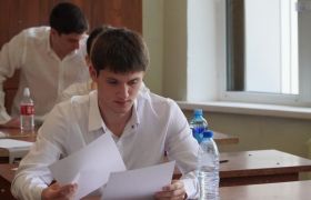 В Дагестане подвели первые итоги ЕГЭ – 17 выпускников набрали максимальный балл по химии
