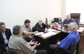 Галип Галипов провёл приём граждан из села Нижнее Инхо