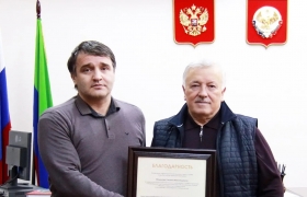 Администрация Главы Дагестана наградила Гамзата Изудинова по итогам Года защитника Отечества 