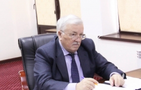 Галип Галипов провёл совещание по итогам недели