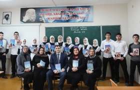 В Чиркатинской школе прошла встреча писателя Гамзата Изудинова с читателями