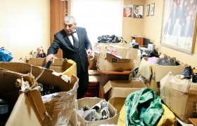 ЦСОН по Гумбетовскому району и БФ «Инсан» проводят акцию по распределению помощи нуждающимся жителям 