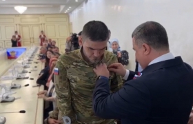 За мужество и стойкость: Гаджимурад Казанбиев награждён медалью «За отвагу». 