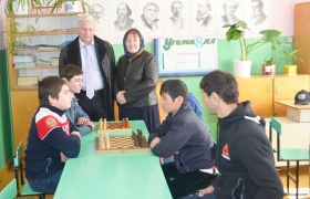 В Гумбетовском районе прошли соревнования по шахматам и шашкам среди школьников