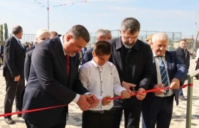 Глава Гумбетовского района Галип Галипов поздравил Фёдора Щукина с избранием Главой Дагестана