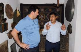 Глава Гумбетовского района посетил кунацкий дом в селе Тлярата
